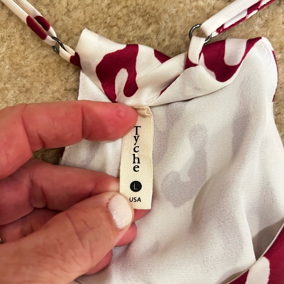 Tyche Burgundy and cream animal print camisole size L - Picture 3 of 6